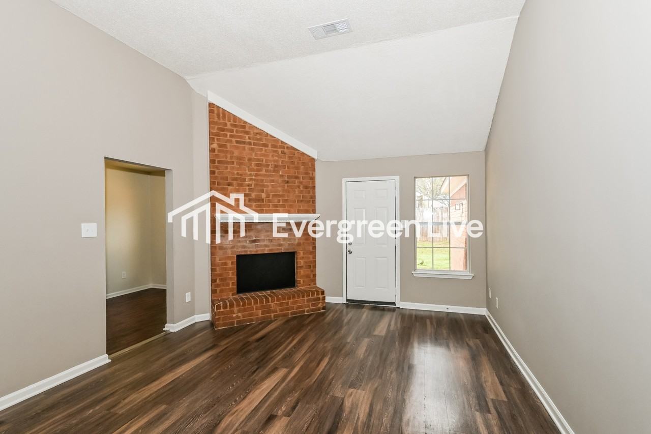 2589 Kate Bond Rd - Photo 2 of 15