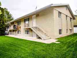 featured image of 136 Westnorth #2
