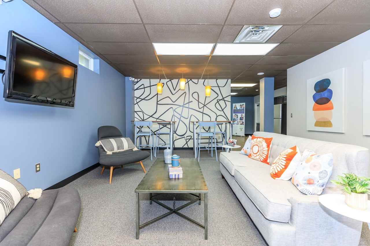 510 Main - Photo 5 of 24
