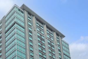 featured image of 184 Summer St