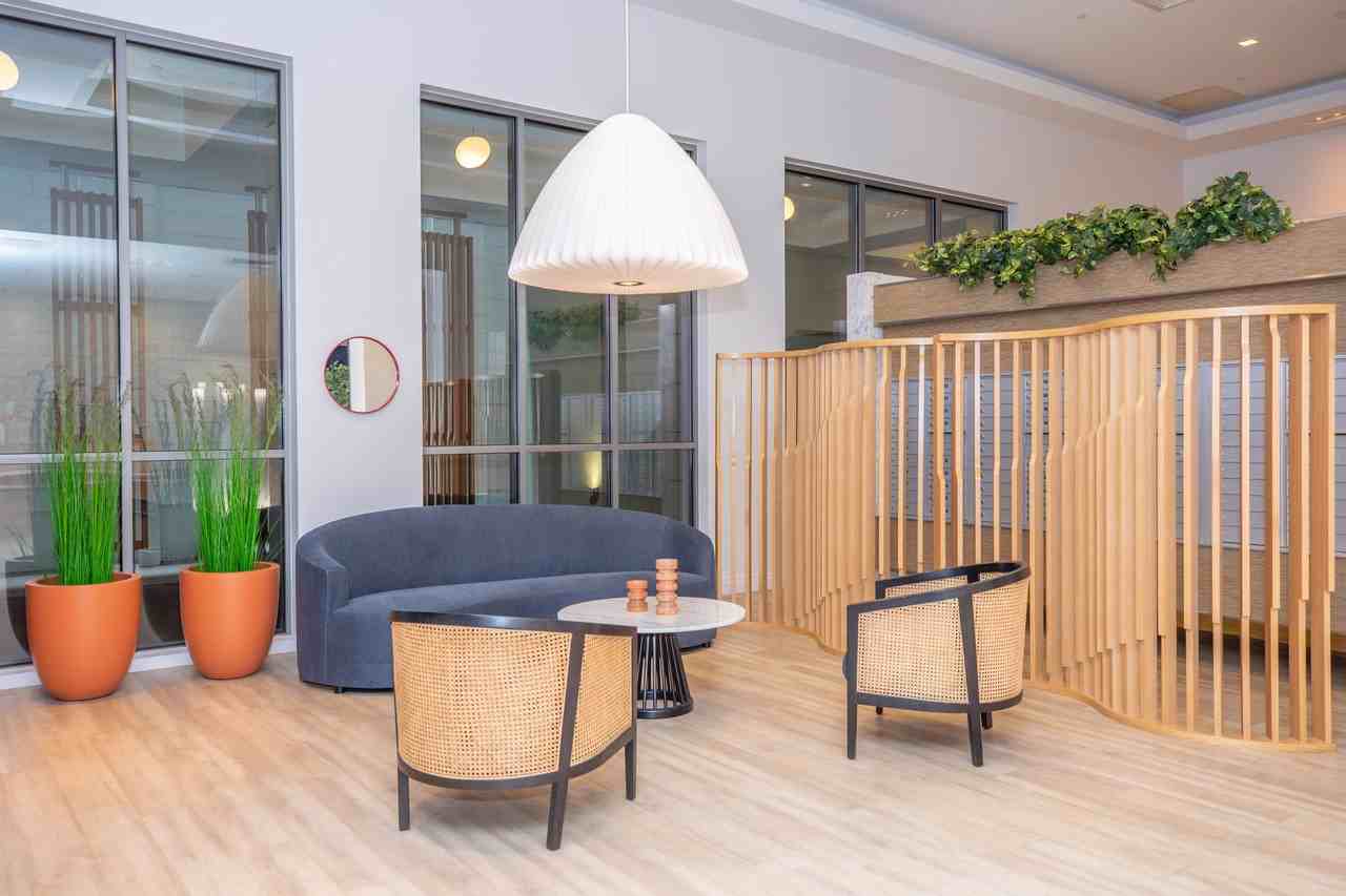 Summer House Apartments - Photo 3 of 23