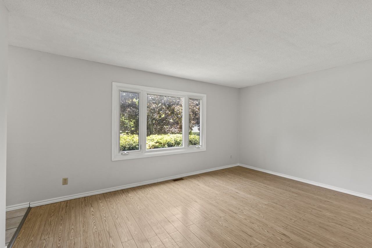 477 Rippleton Road - Photo 5 of 31