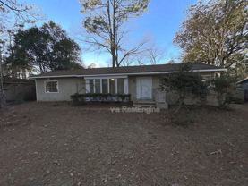3147 Shirley Dr - Photo 1 of 1