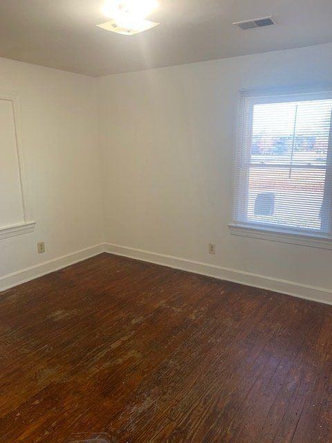 504 Davenport St #A - Photo 7 of 12