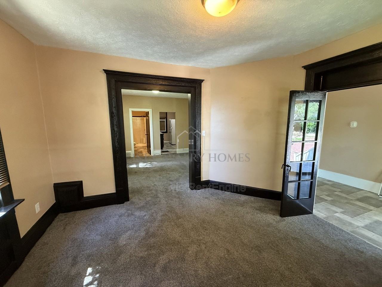 1076 Ackley St #2 - Photo 5 of 27