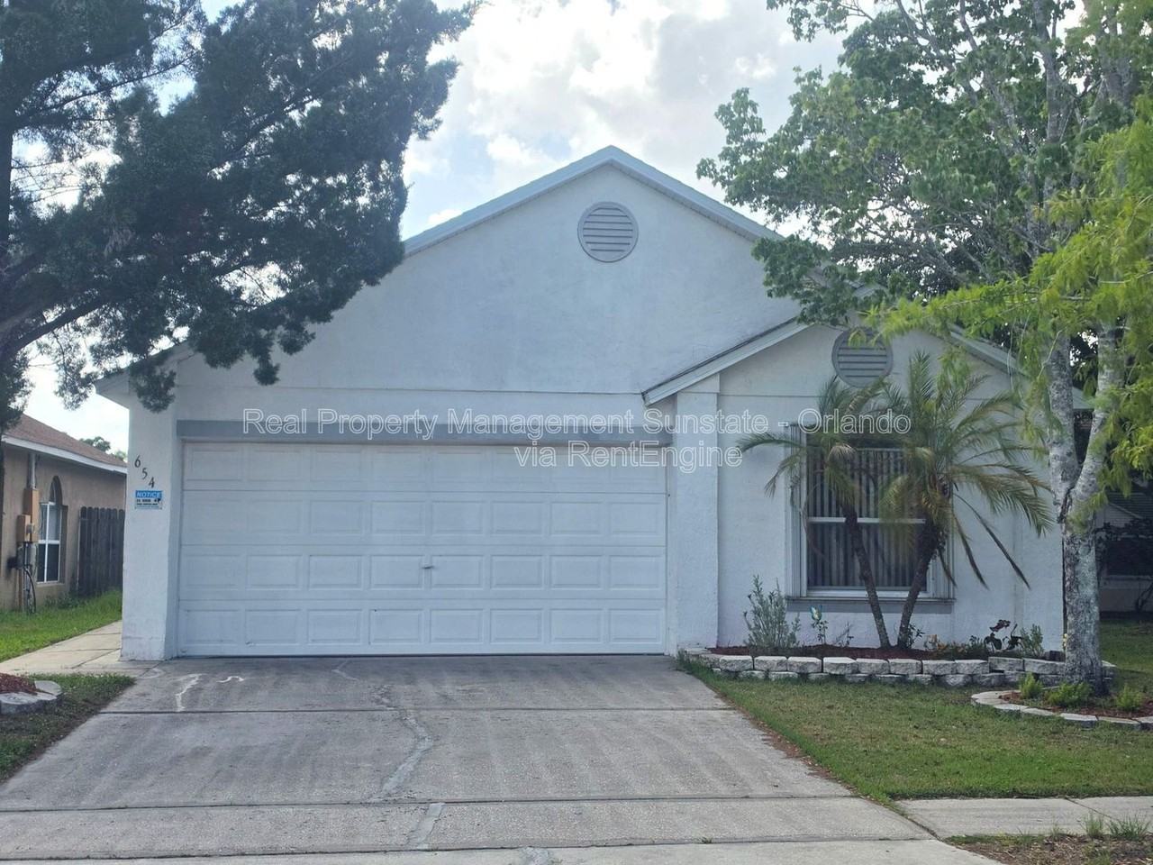 654 Caladesi Trl - Photo 2 of 29