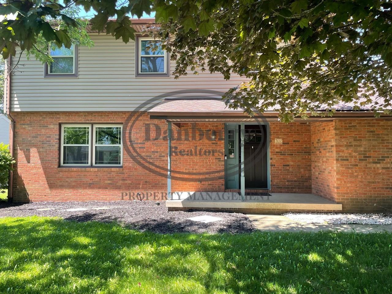 3018 Gleneagle Dr - Photo 2 of 22