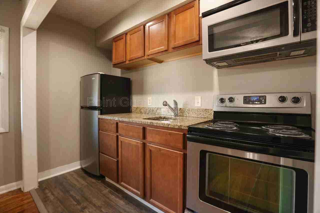 4916 California St #10 - Photo 2 of 10