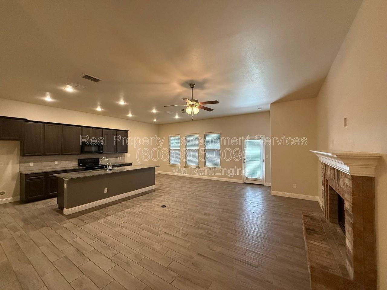 13802 Avenue W - Photo 2 of 12