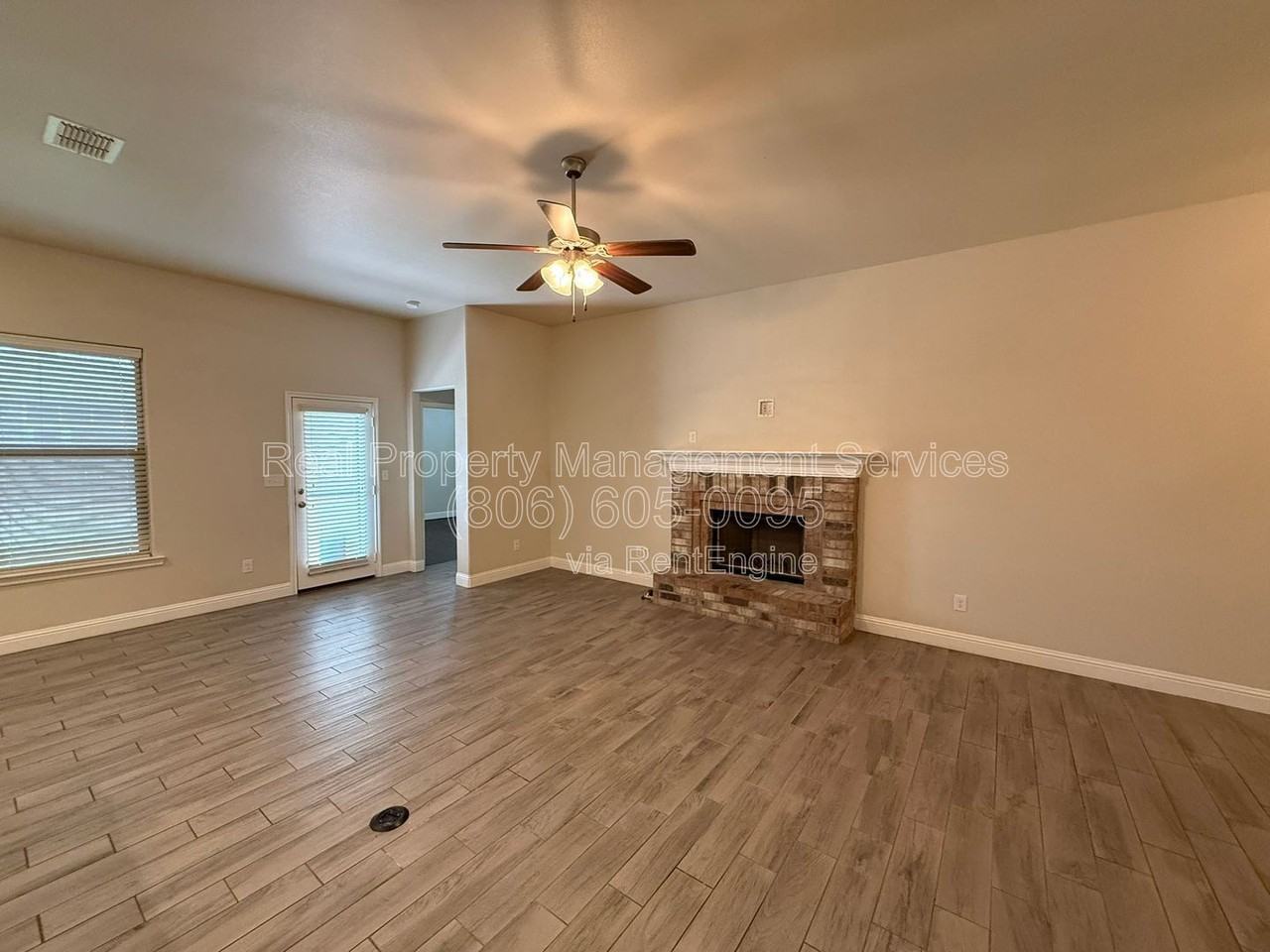 13802 Avenue W - Photo 3 of 12