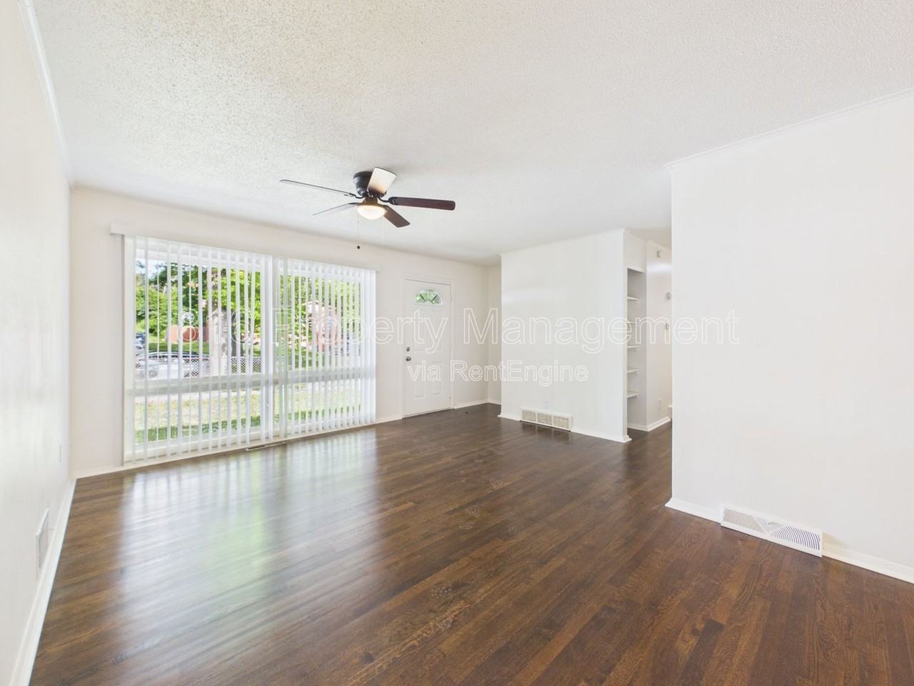 4206 Vineyard Rd - Photo 4 of 45