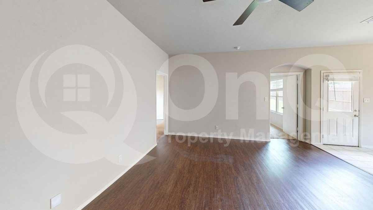 5513 Diaz Ave - Photo 6 of 24
