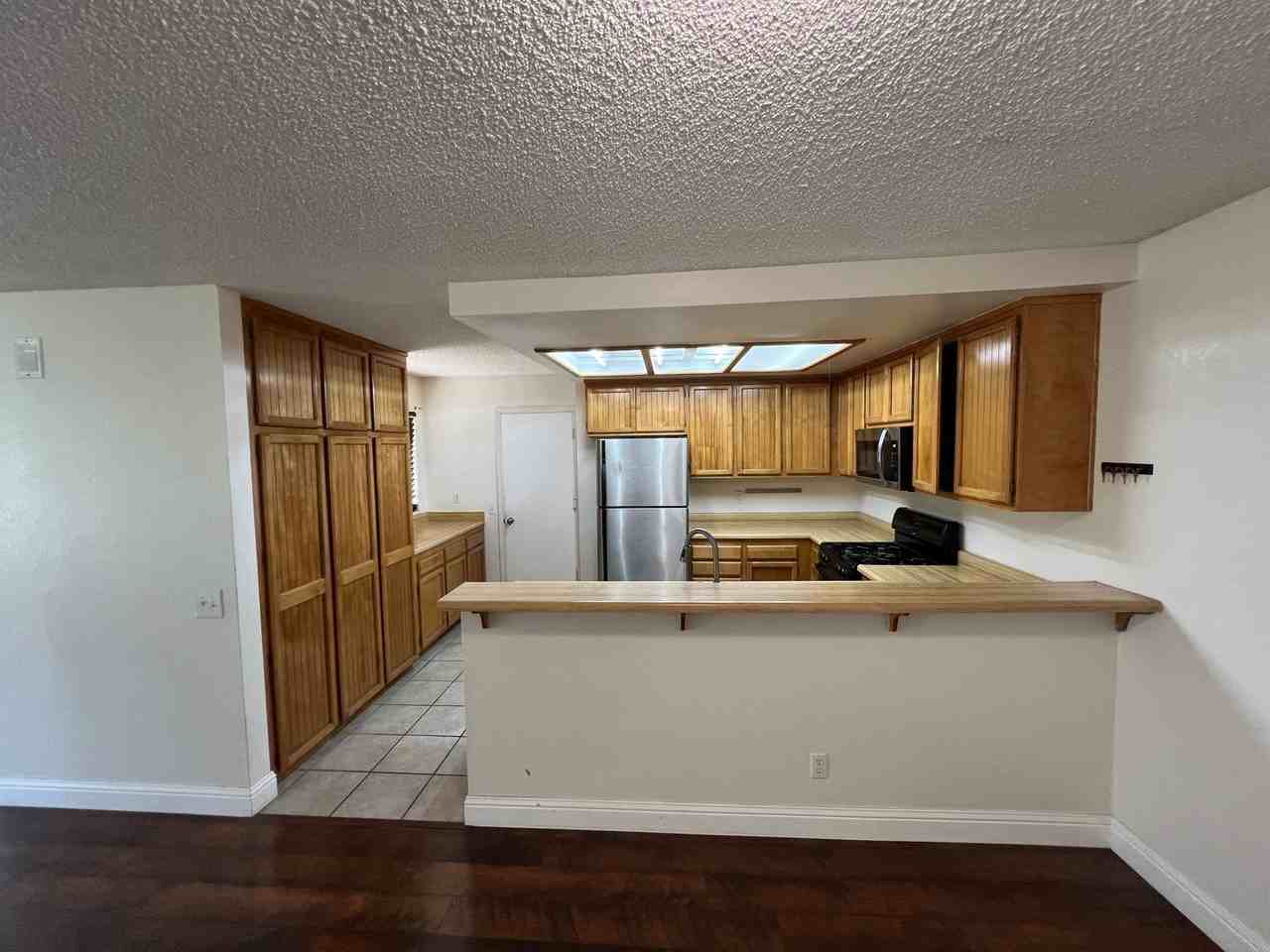 406 Coronado Dr - Photo 7 of 20