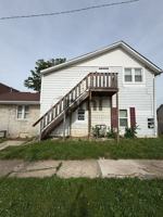 featured image of 1023 E 8th St #3