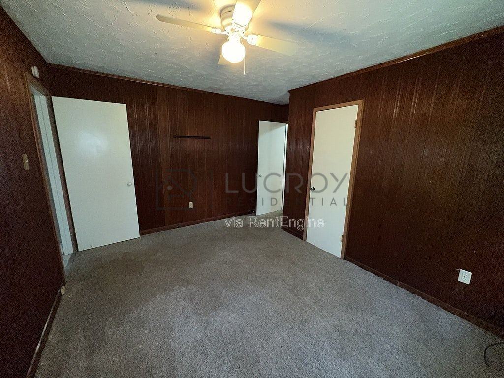 3030 Oak Forest Dr - Photo 6 of 12