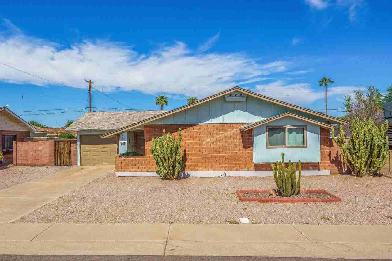 8444 E Virginia Ave - Photo 3 of 25