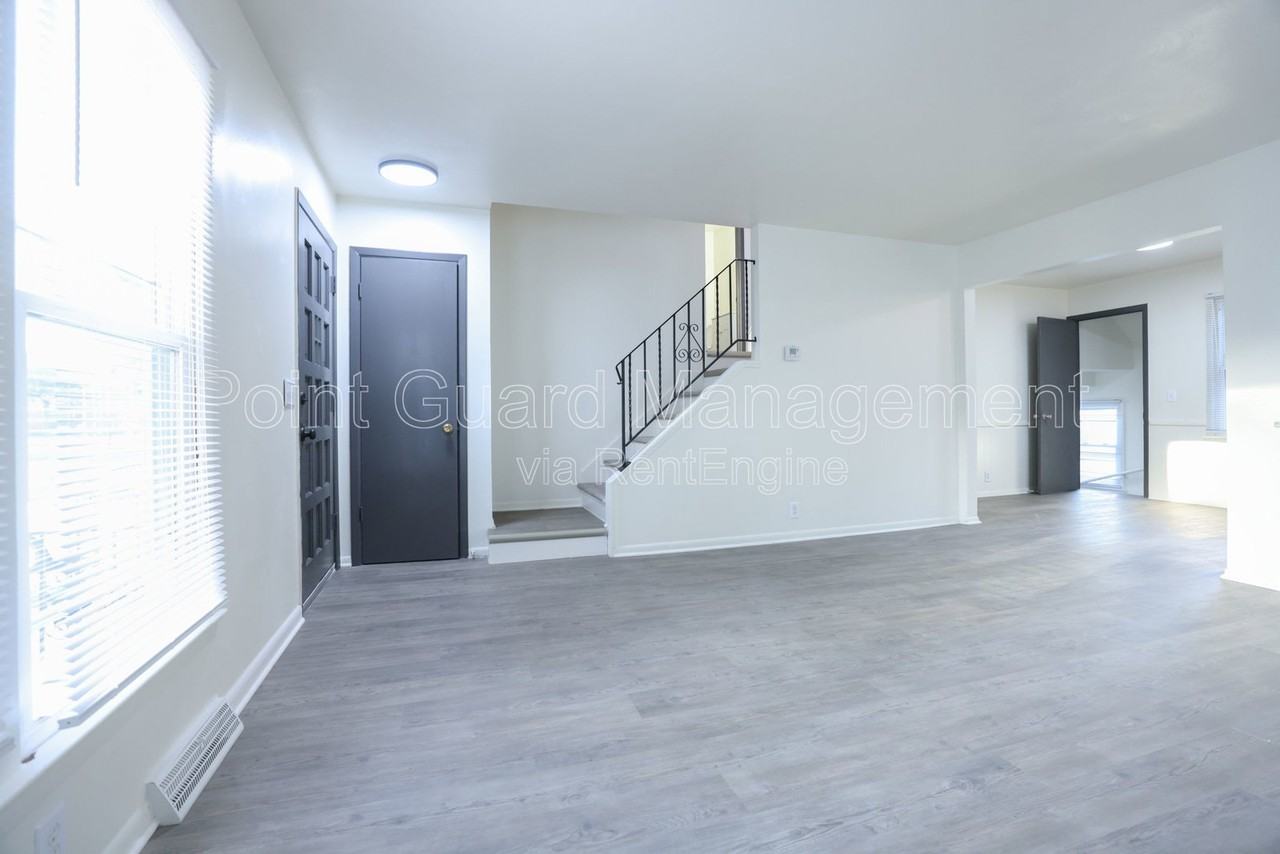 5918 Camden Ave #5918 - Photo 4 of 22