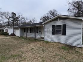 1126 Barbara Ann Dr - Photo 1 of 1