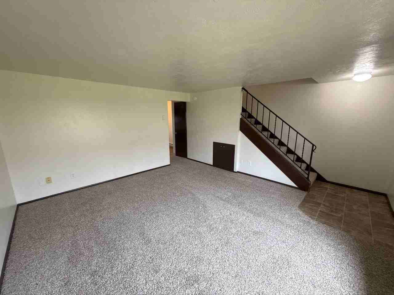 730 Queen Ave Se #15 - Photo 4 of 22