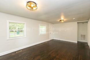 1806 Dixon St - Photo 1 of 1
