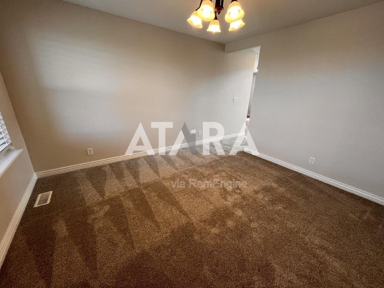 7845 N Ruby Valley Dr - Photo 7 of 50