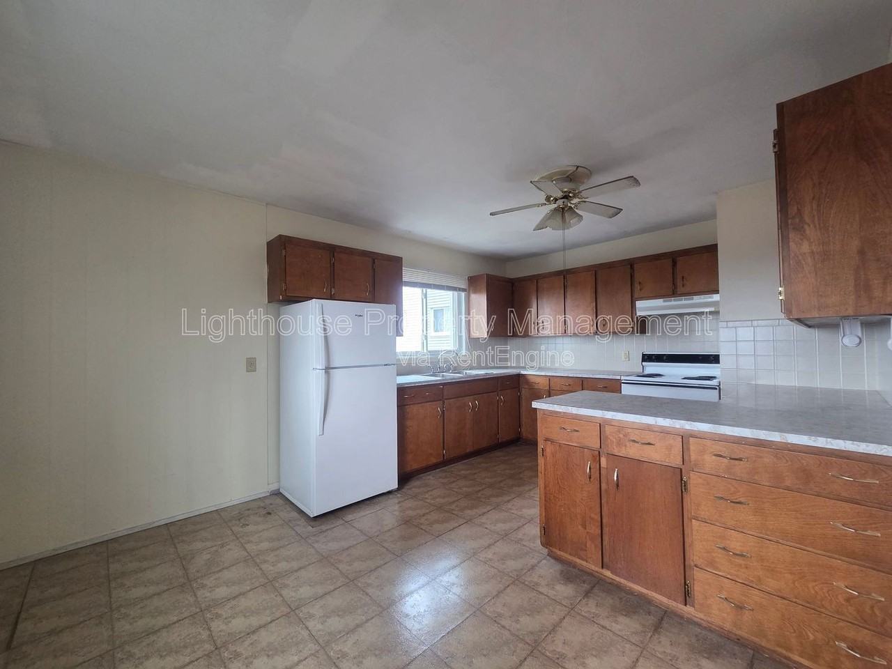 5858 Red Arrow Hwy #B4 - Photo 4 of 12