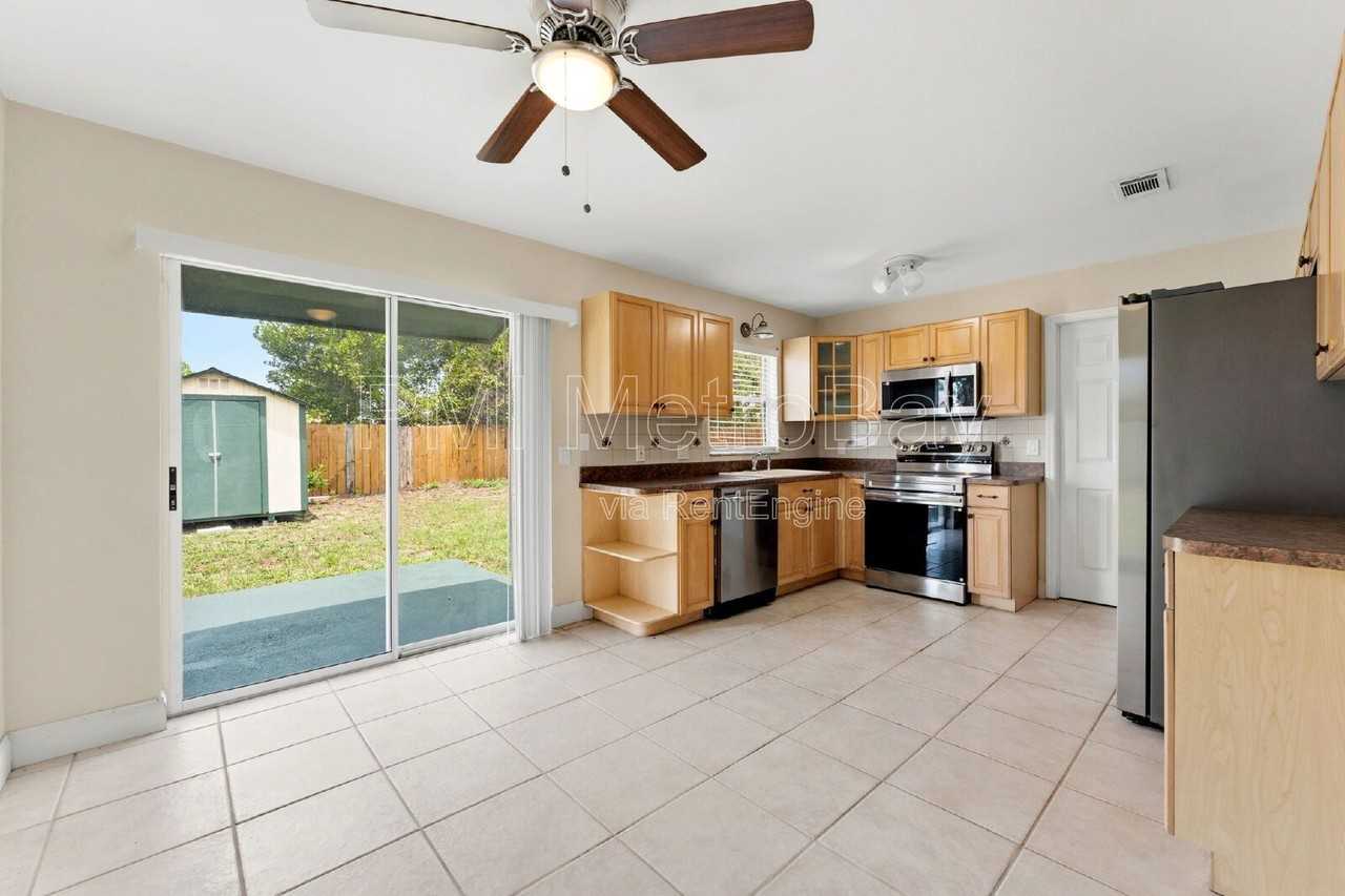 6406 Axelrod Rd - Photo 3 of 45