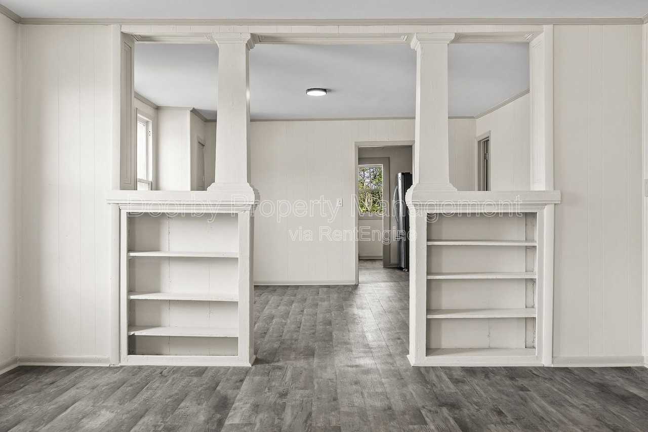 1601 Arlington Ave - Photo 6 of 25