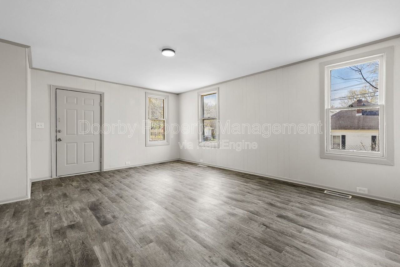 1601 Arlington Ave - Photo 7 of 25