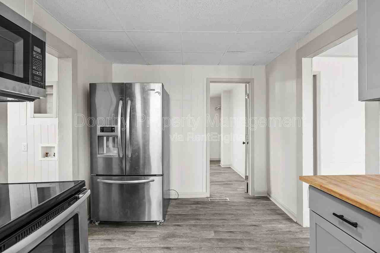 1601 Arlington Ave - Photo 6 of 25