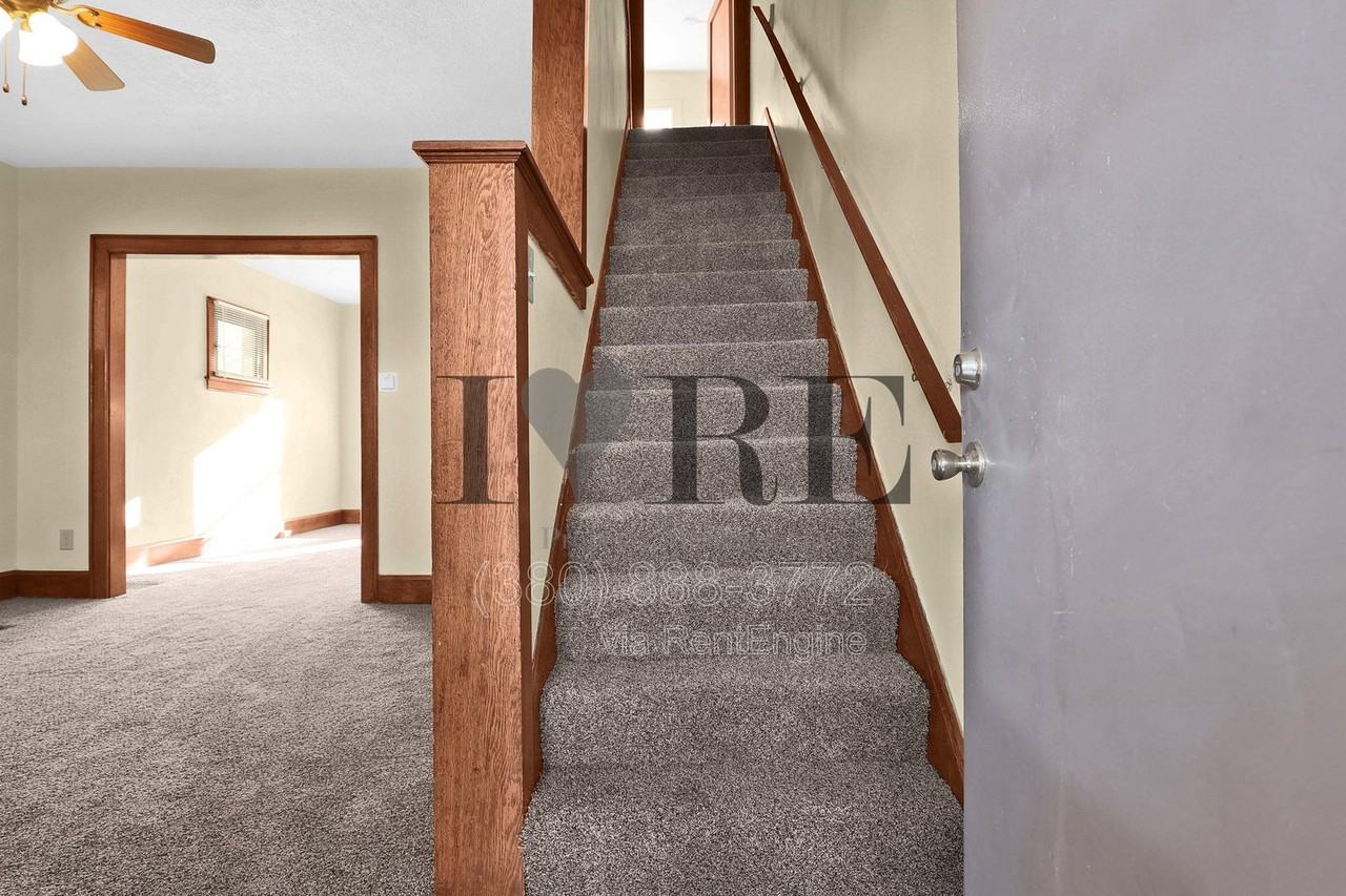1257 E Livingston Ave - Photo 6 of 25