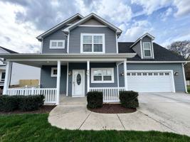 featured image of 4901 Warwick Rd