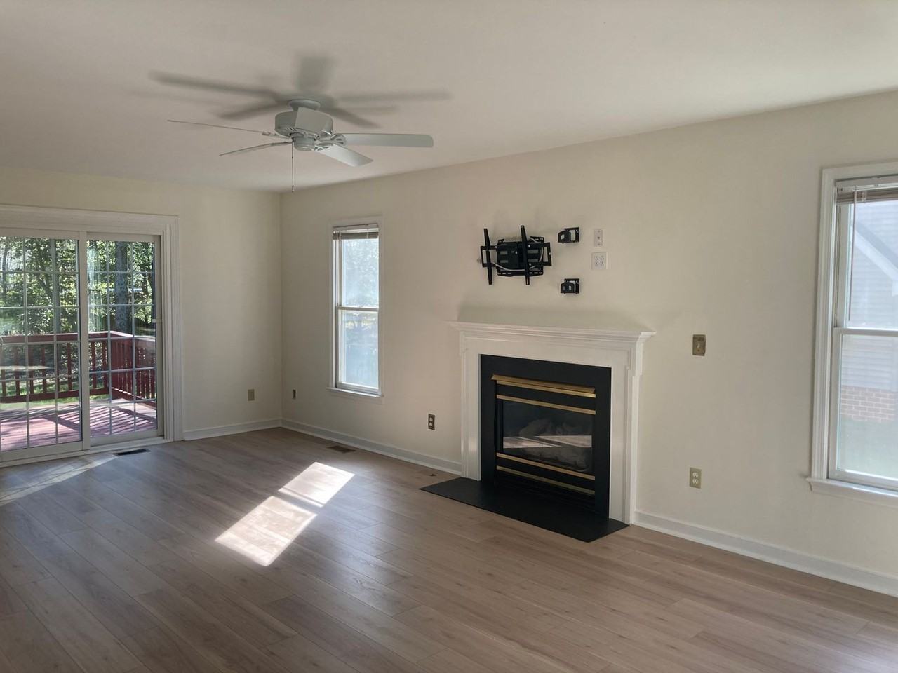 9145 Polo Pony Ct - Photo 5 of 24
