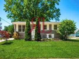 featured image of 363 Regents Rd