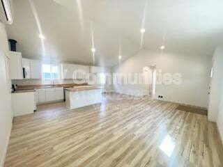 1246 Hughes St - Photo 2 of 21
