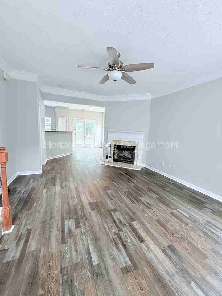 59 Berkeley Pl - Photo 2 of 23