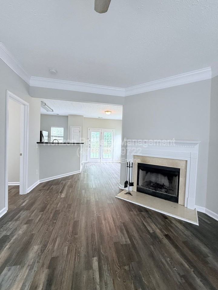 59 Berkeley Pl - Photo 3 of 23