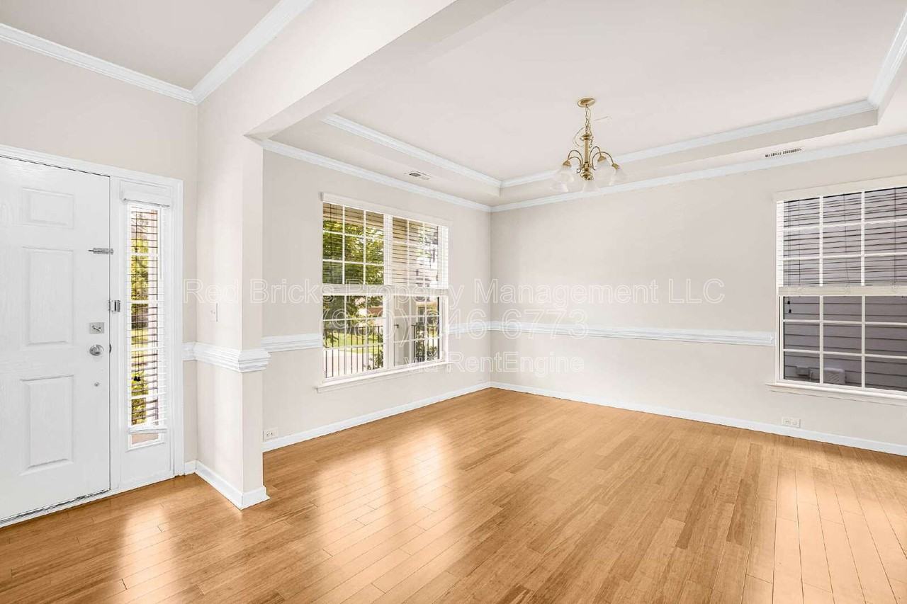 10697 Sky Chase Ave Nw - Photo 5 of 39