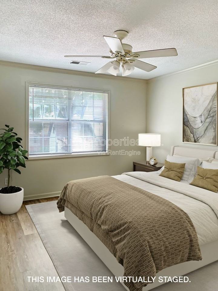 321 W Irvine Ave #F - Photo 7 of 7