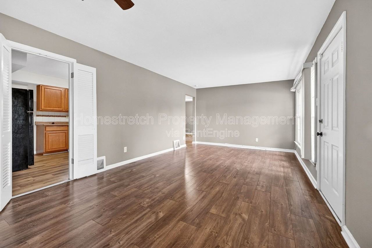 1600 Washington St - Photo 7 of 28