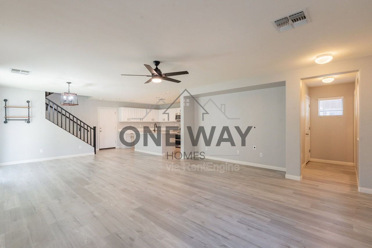 1057 S Deerfield Ln - Photo 6 of 44