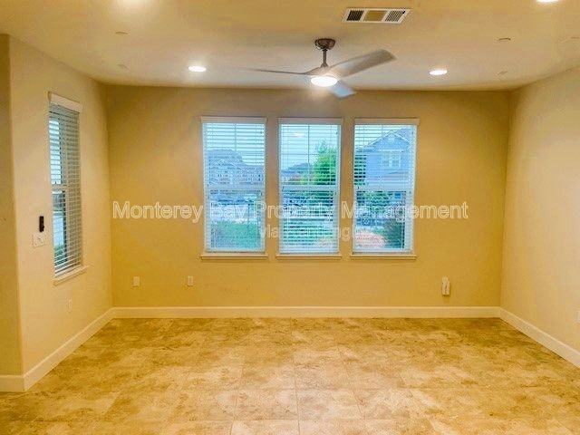 246 Boardwalk Ave - Photo 6 of 31