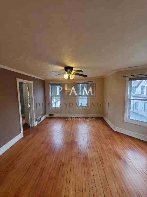 2935 N Booth St - Photo 2 of 12
