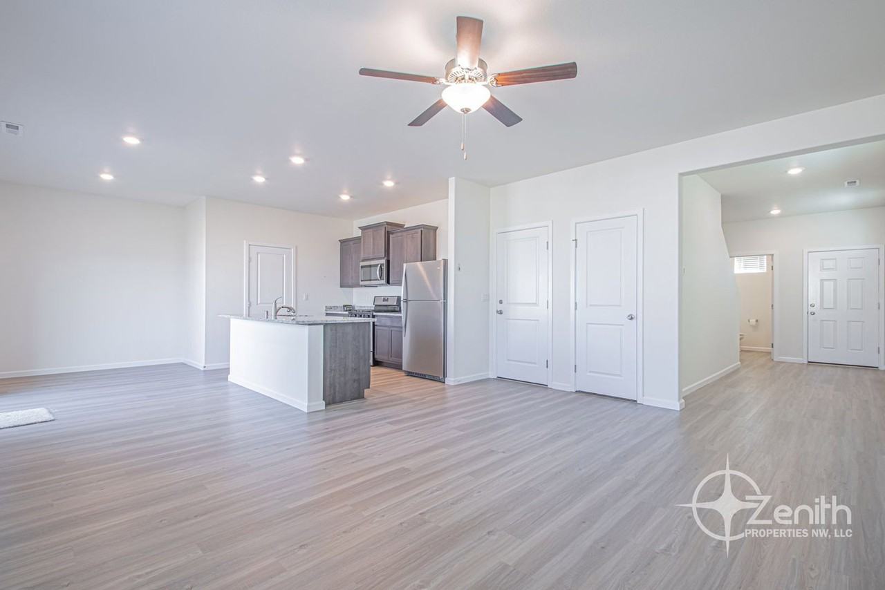 1316 W 15th Ave - Photo 2 of 42