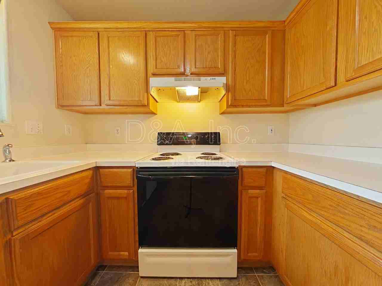3149 Ne Powderhorn Pl - Photo 4 of 10