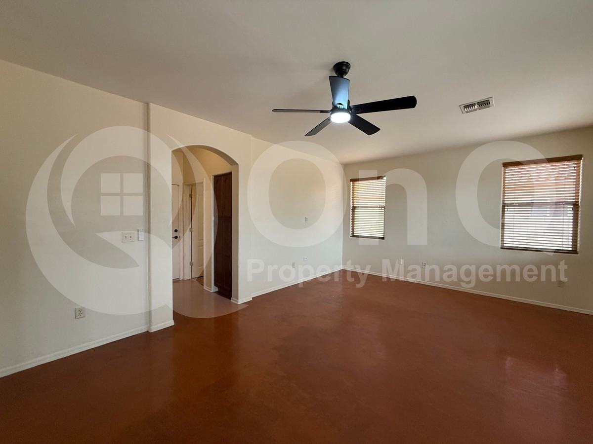 4129 S Alexandrite Ave - Photo 5 of 50