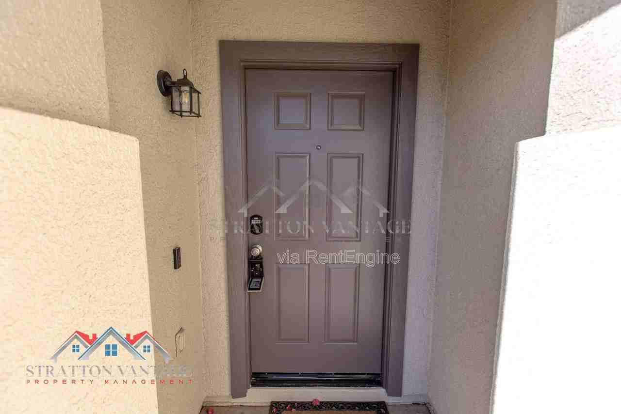 1868 W Desert Seasons Dr - Photo 5 of 41