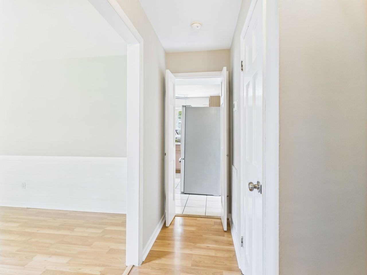 1917 Millsap Ln - Photo 5 of 28