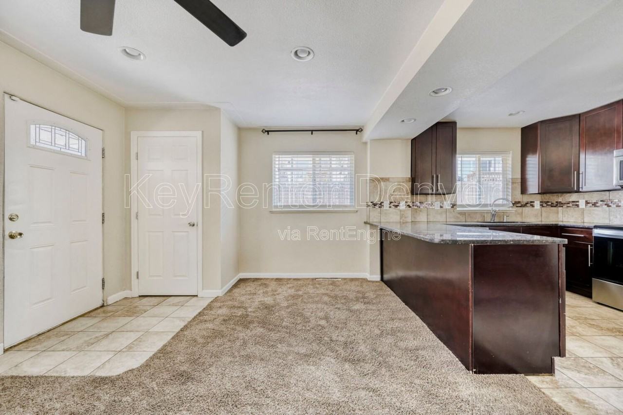 847 Tennyson St - Photo 4 of 18