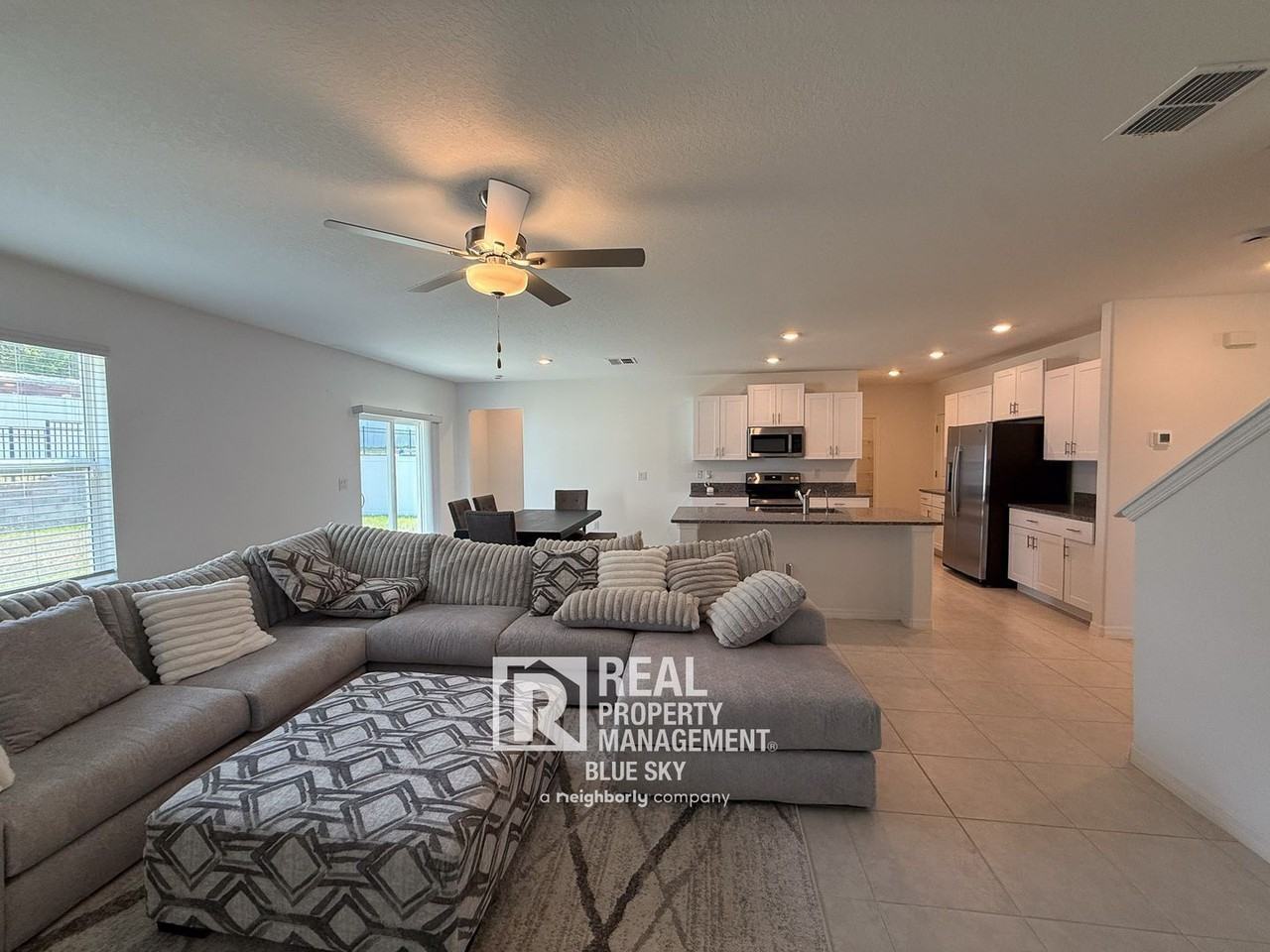 36590 Garden Wall Way - Photo 4 of 42
